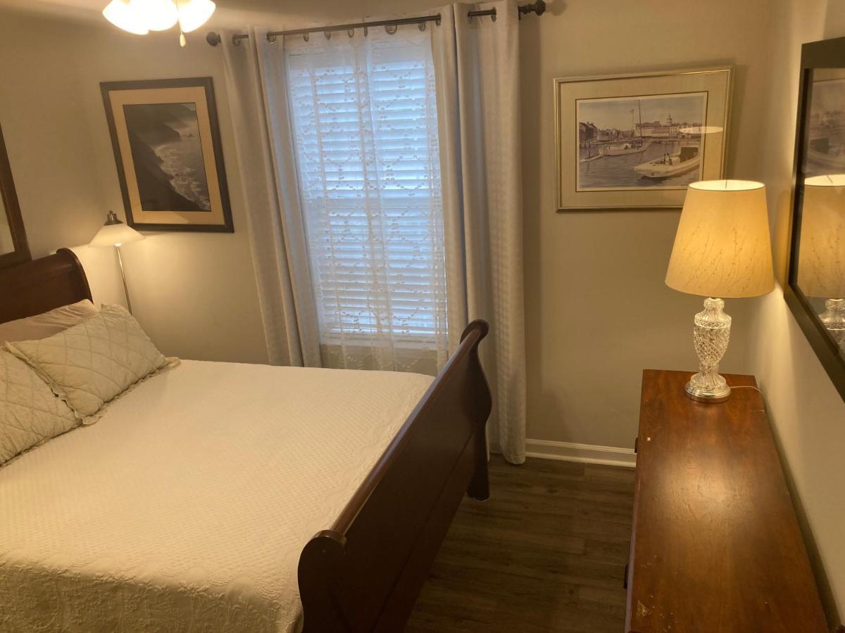 Spacious 3 Bedroom 2 Bath Condo Close To Five-Points In Athens Bagian luar foto